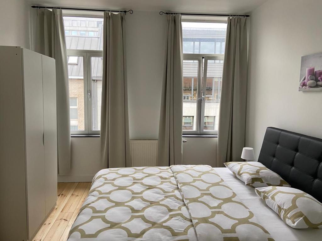 בריסל Modern Apartment Third Floor מראה חיצוני תמונה